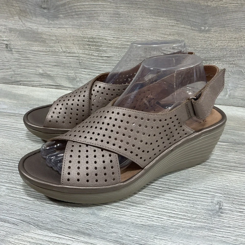 Clarks Reedly Variel Wedge Sandals Metallic Pale Bronze Women's Size 9 M